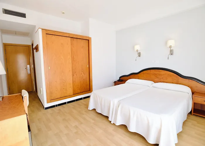 Js Ca'n Picafort (adults Only) קאן פיקפורט