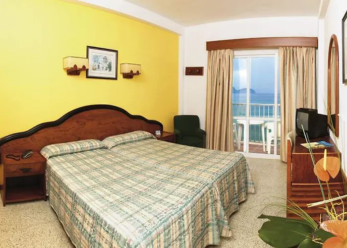 Hotel Js Ca'n Picafort (adults Only) 3*